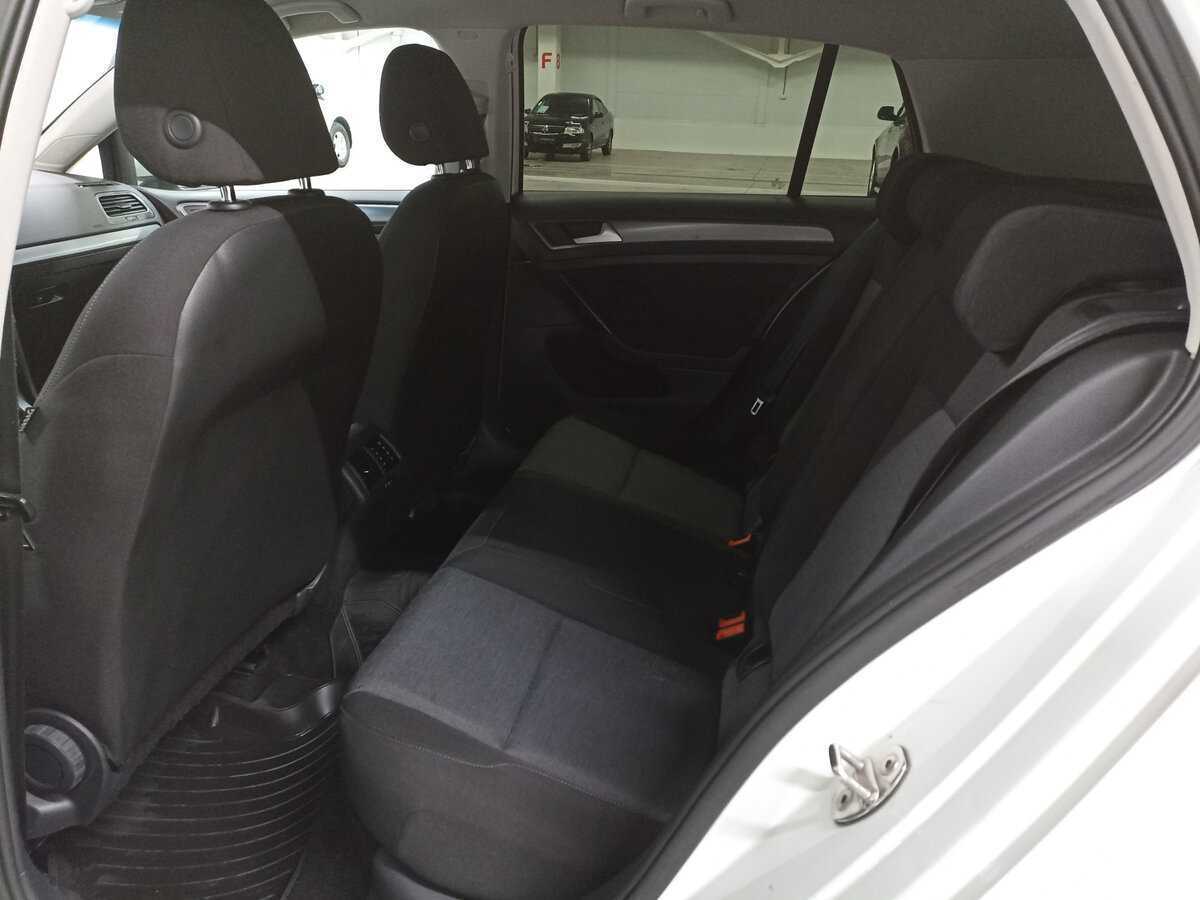 Volkswagen Golf 2013 года с пробегом. Фото: #11