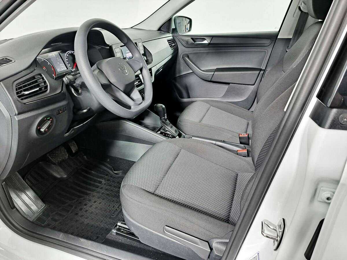 Volkswagen Polo 2021 года с пробегом. Фото: #11