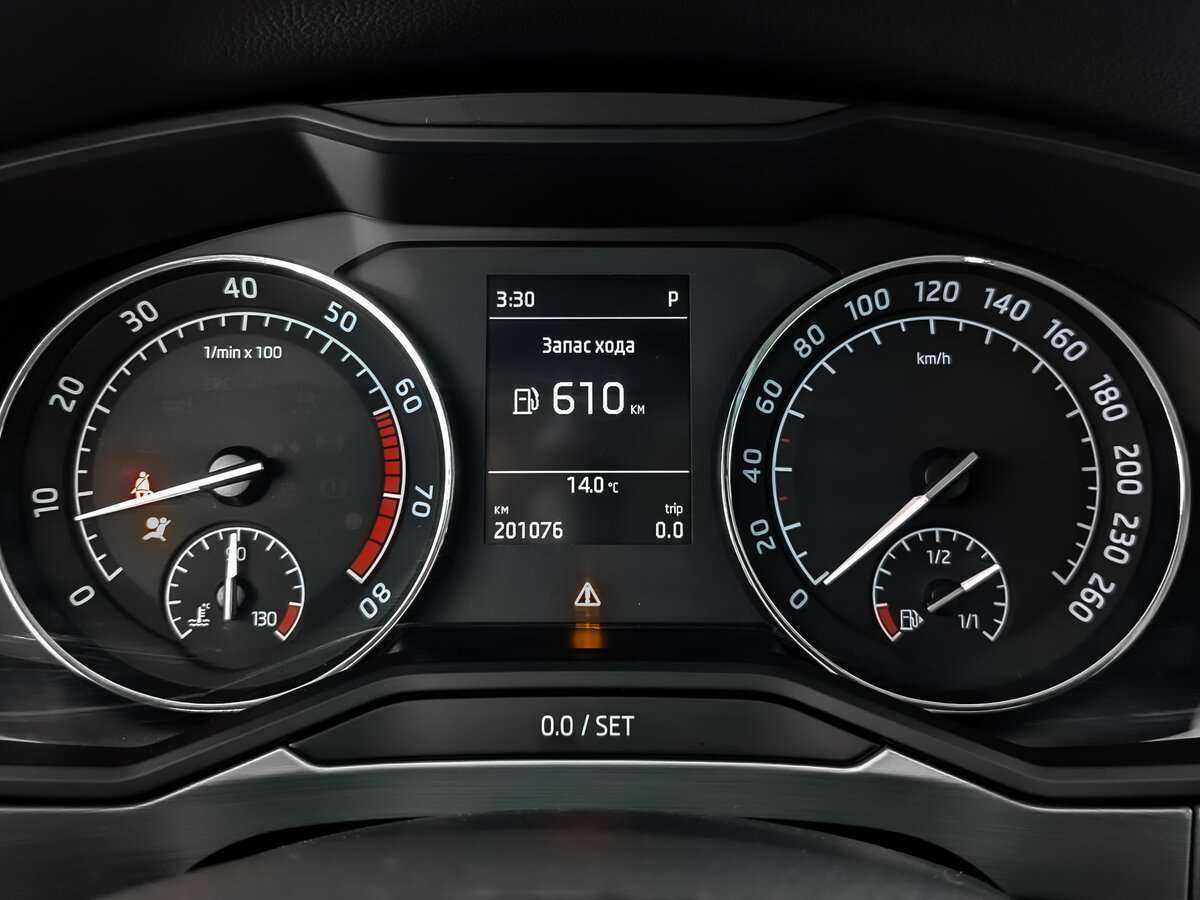 Skoda Superb 2019 года с пробегом. Фото: #11