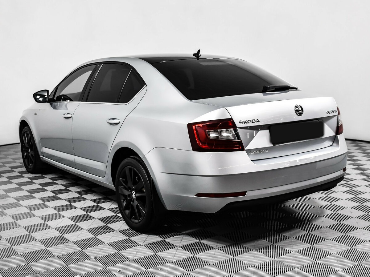 Skoda Octavia 2020 года с пробегом. Фото: #6