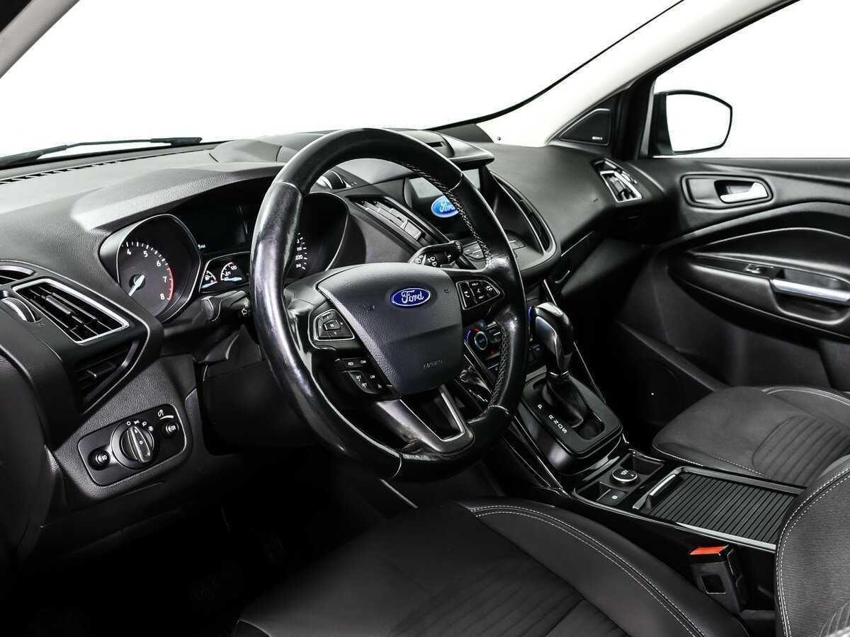 Ford Kuga 2017 года с пробегом. Фото: #11