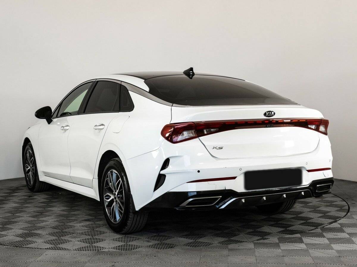 Kia K5 2021 года с пробегом. Фото: #5