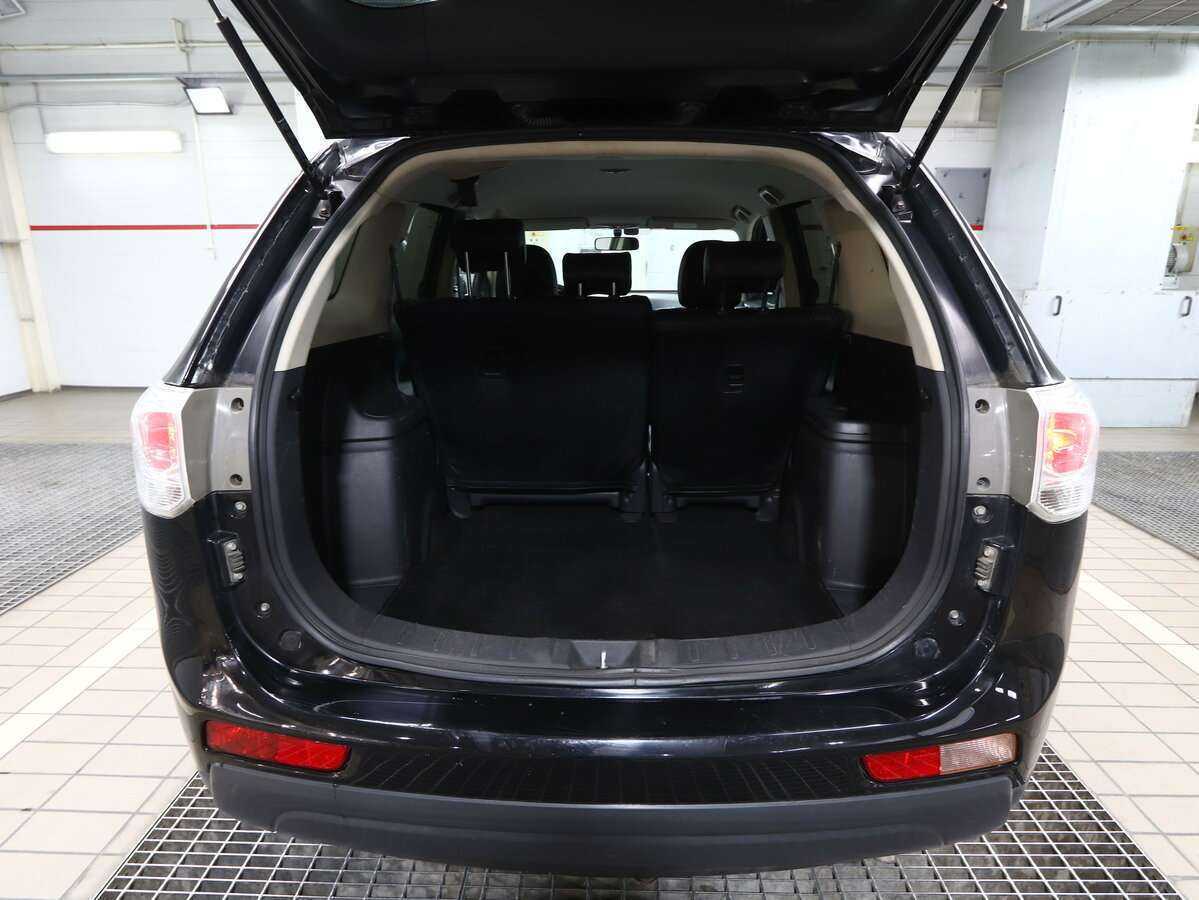 Mitsubishi Outlander 2013 года с пробегом. Фото: #3