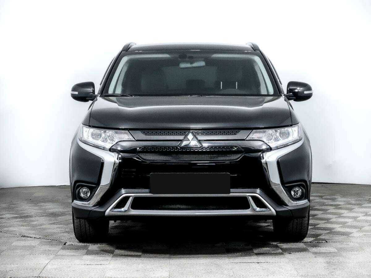 Mitsubishi Outlander 2022 года с пробегом. Фото: #1