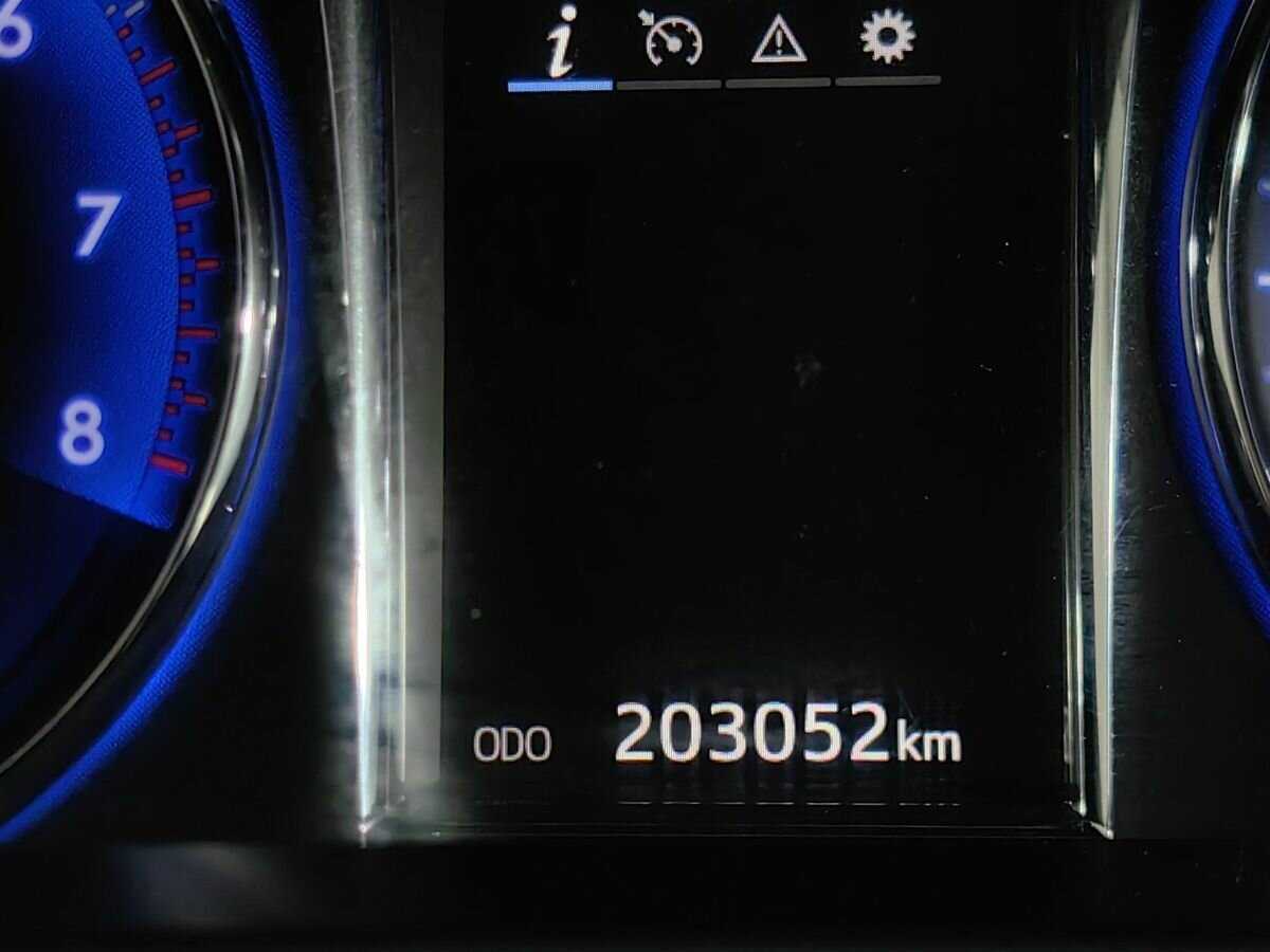 Toyota Camry 2015 года с пробегом. Фото: #16