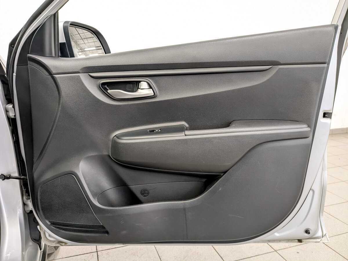 Kia Rio 2020 года с пробегом. Фото: #23