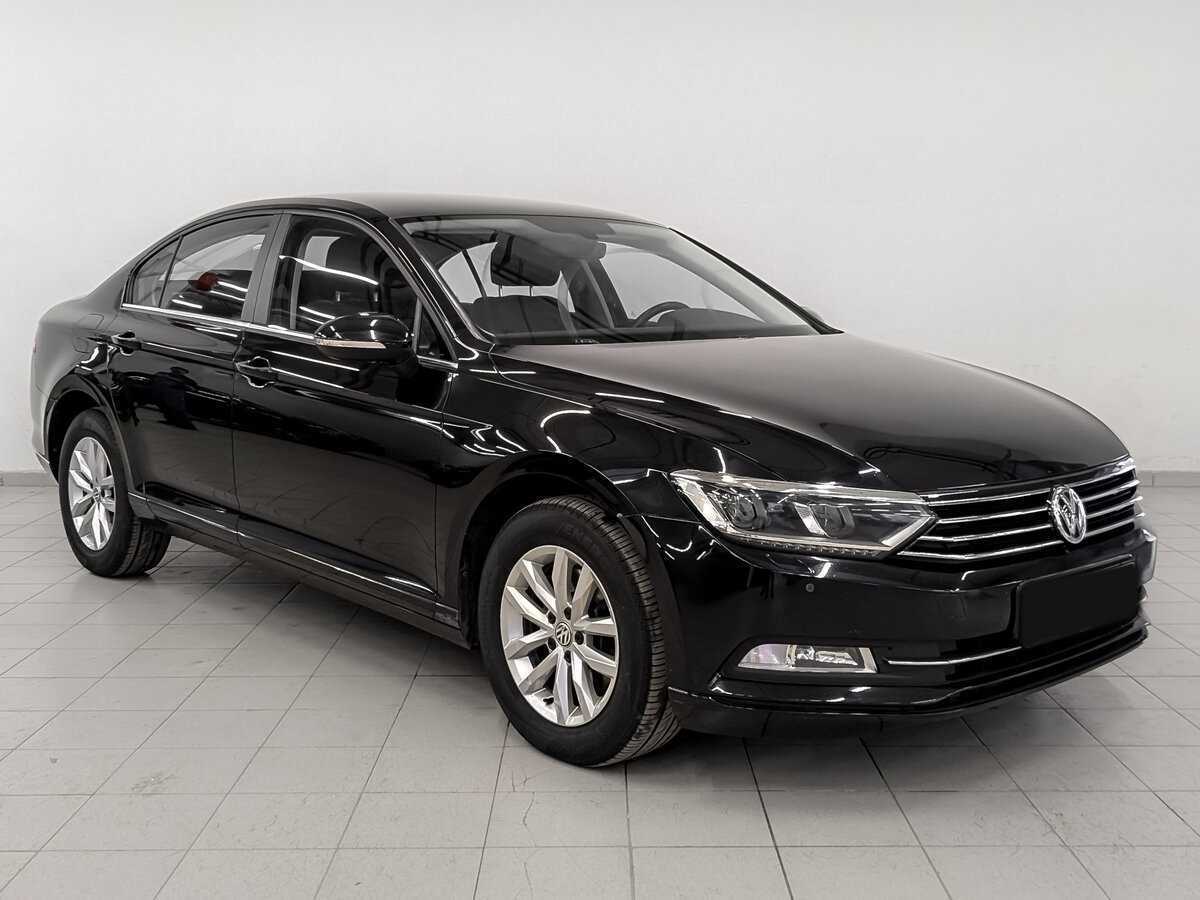 Volkswagen Passat 2016 года с пробегом. Фото: #2
