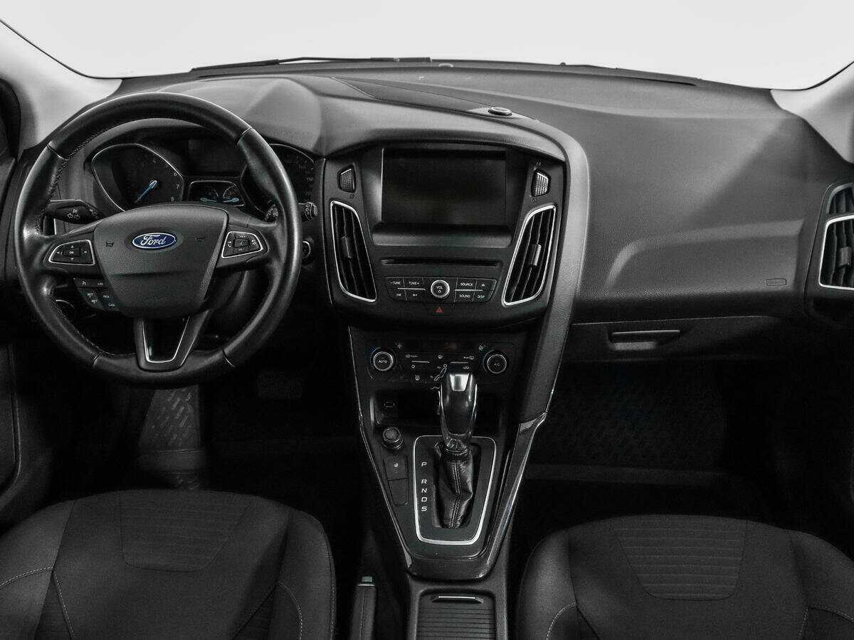 Ford Focus 2015 года с пробегом. Фото: #12