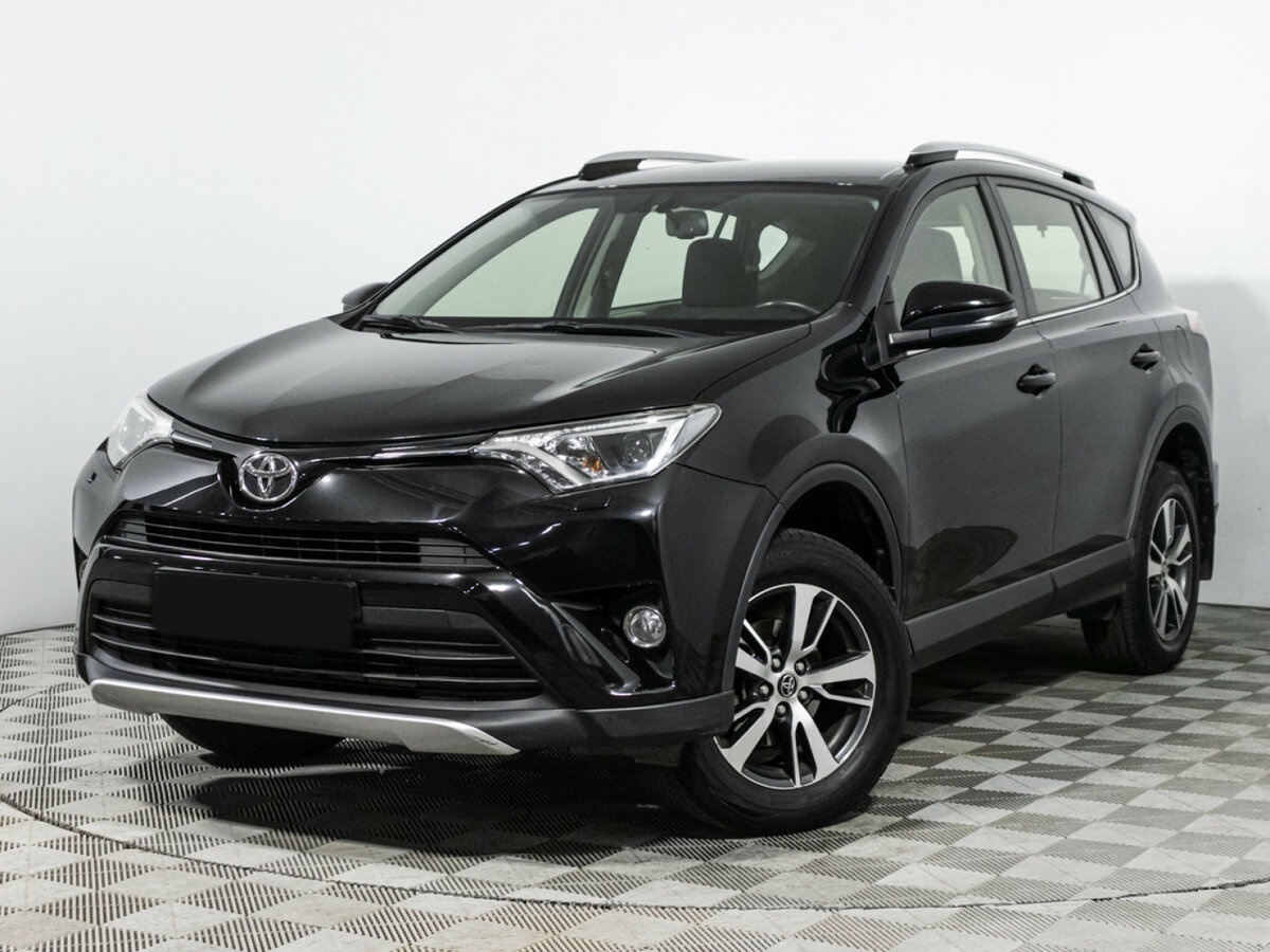 Toyota RAV4 2015 года с пробегом. Посмотреть фото