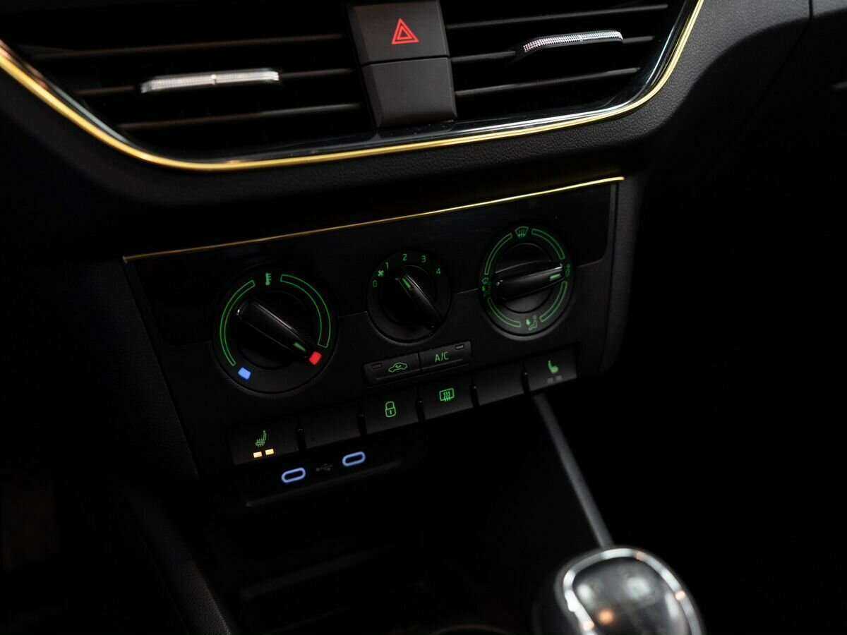 Skoda Rapid 2021 года с пробегом. Фото: #10