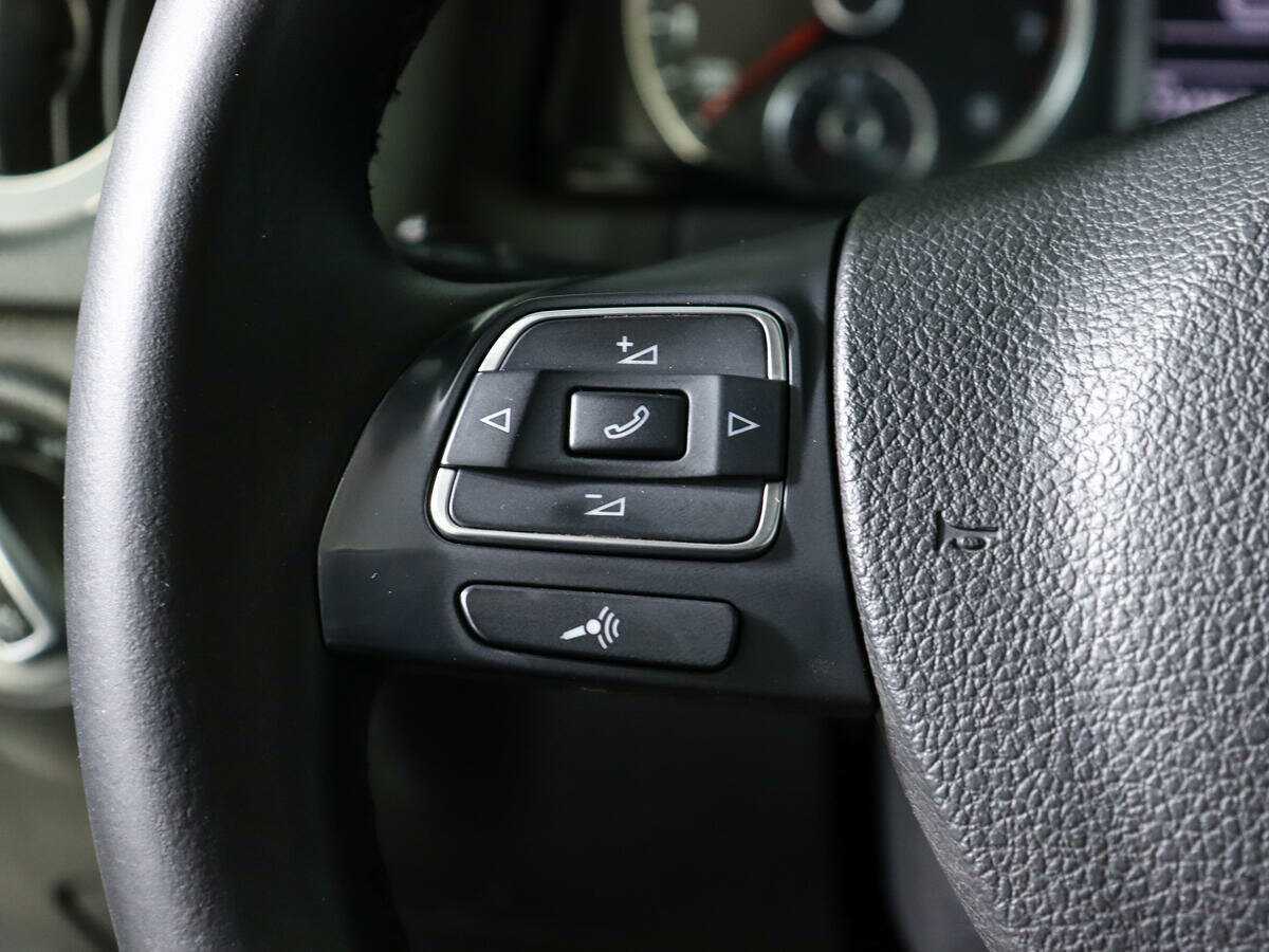 Volkswagen Tiguan 2012 года с пробегом. Фото: #14