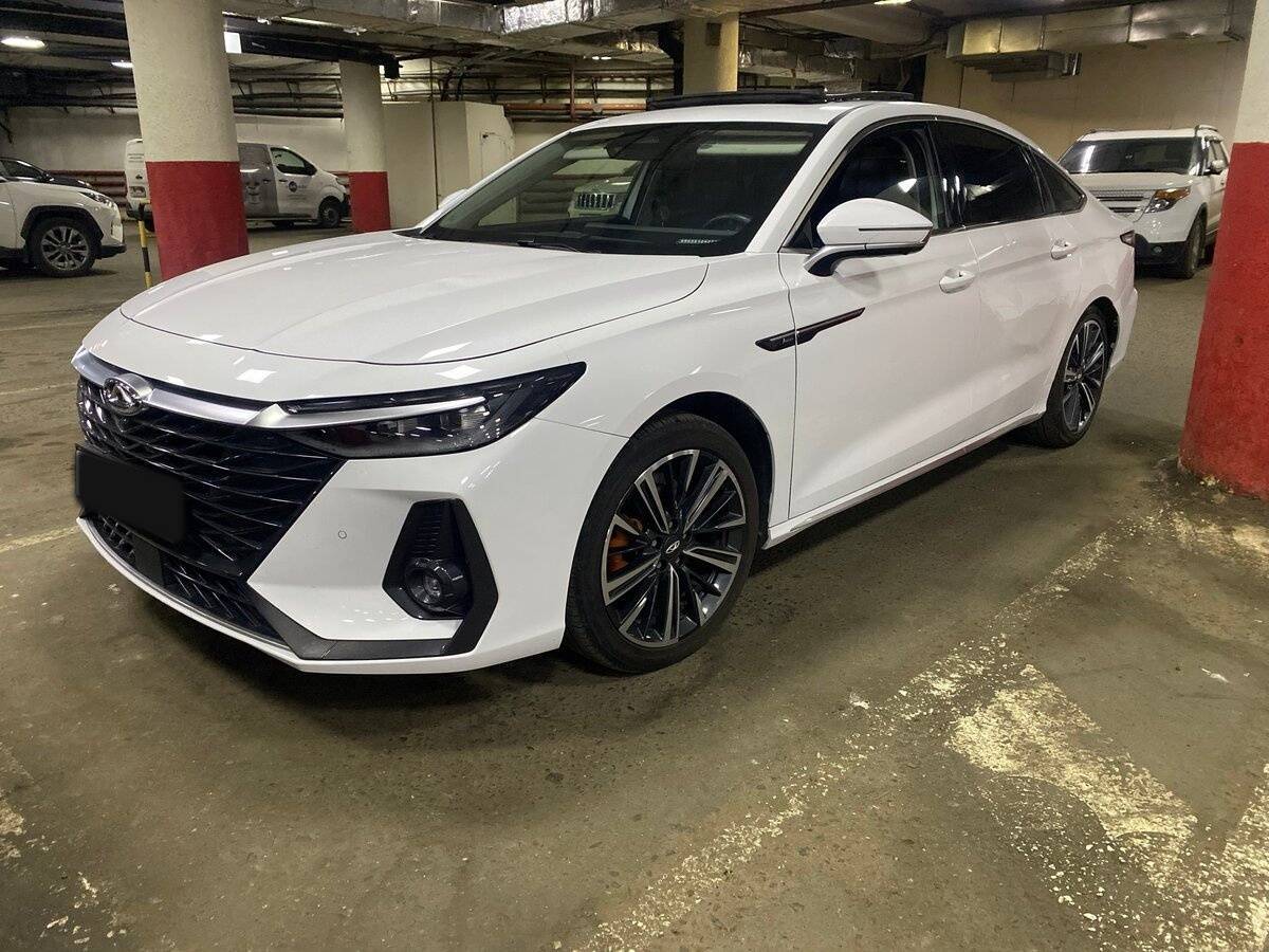 Chery Arrizo 8 2023 года с пробегом. Фото: #0