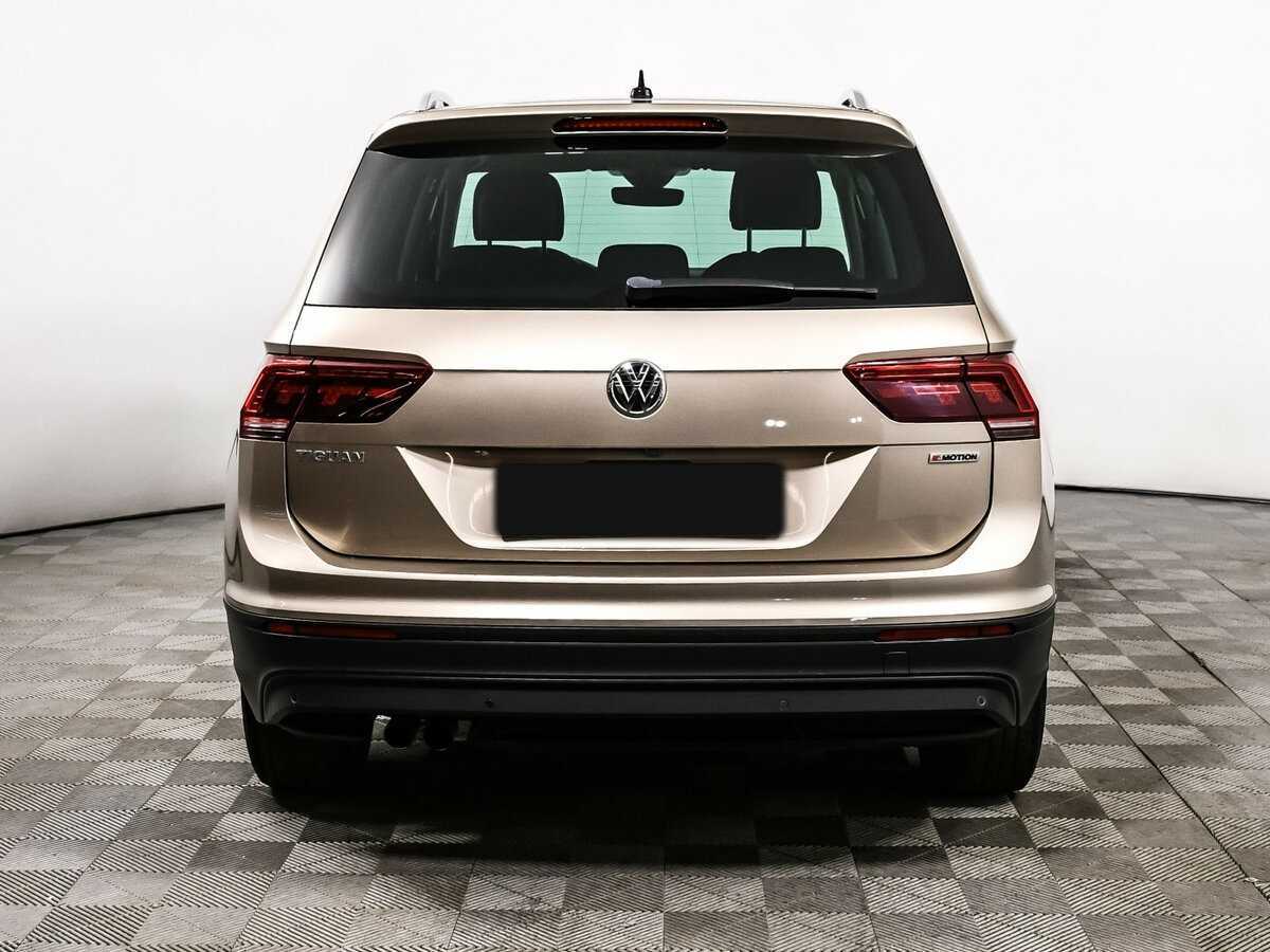 Volkswagen Tiguan 2019 года с пробегом. Фото: #5