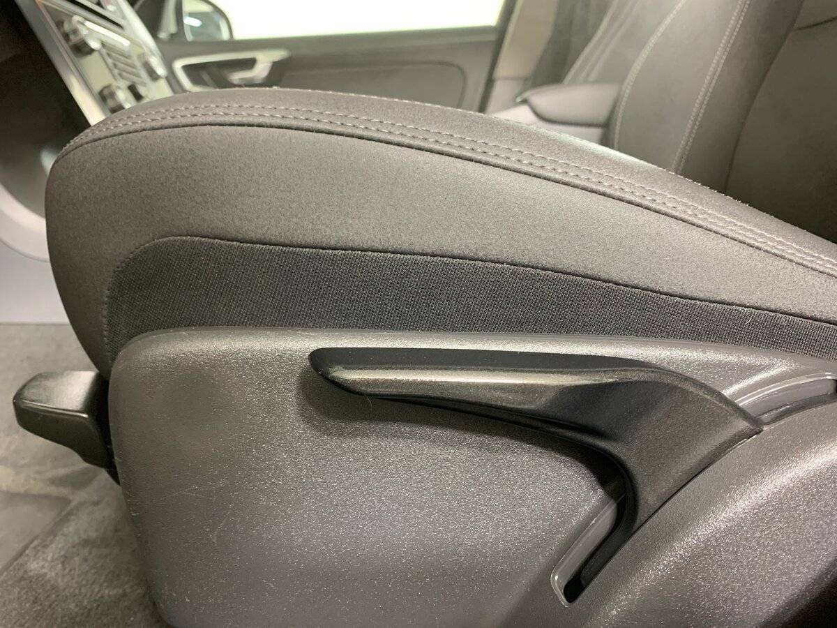 Volvo S60 2014 года с пробегом. Фото: #15