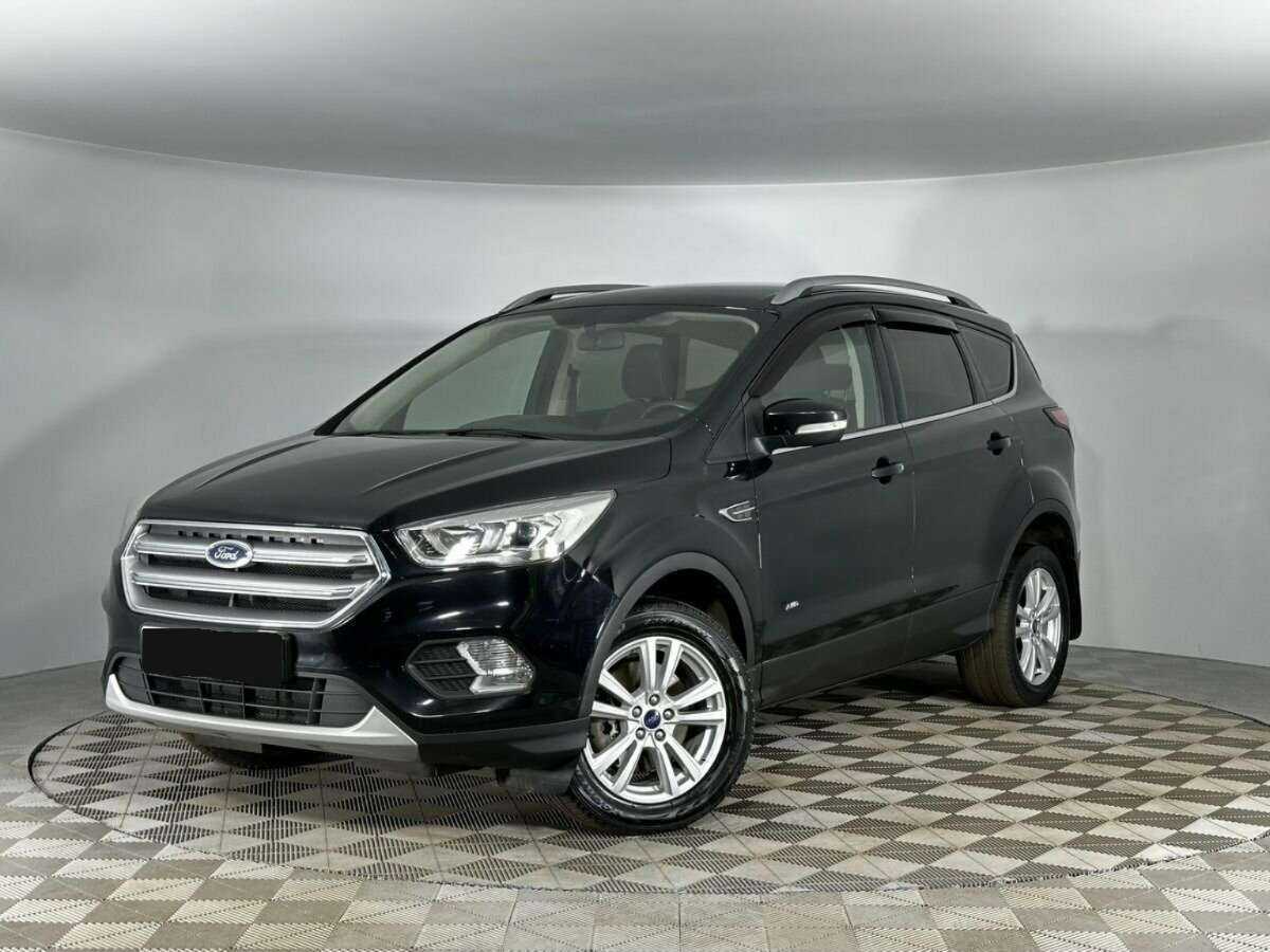 Ford Kuga 2018 года с пробегом. Посмотреть фото