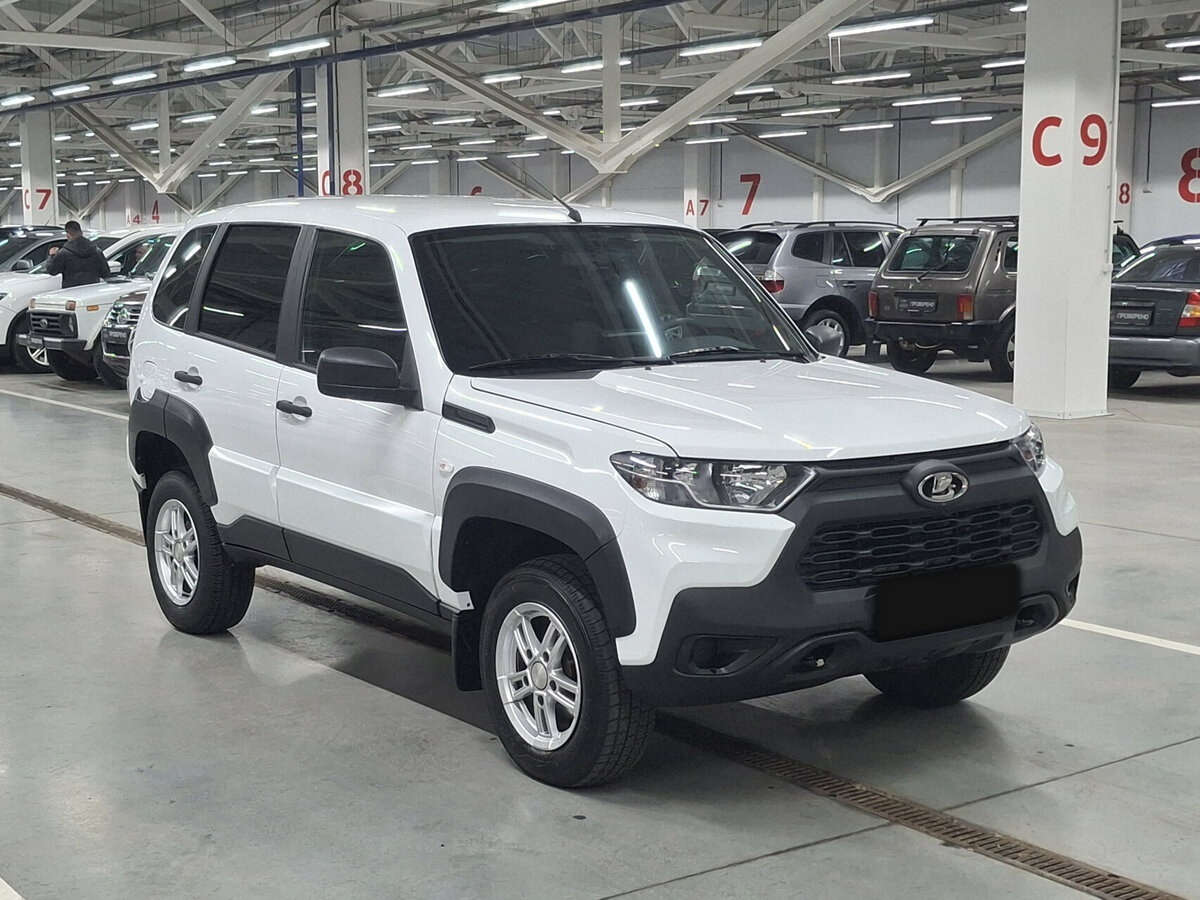 Lada (ВАЗ) Niva Travel 2023 года с пробегом. Фото: #2