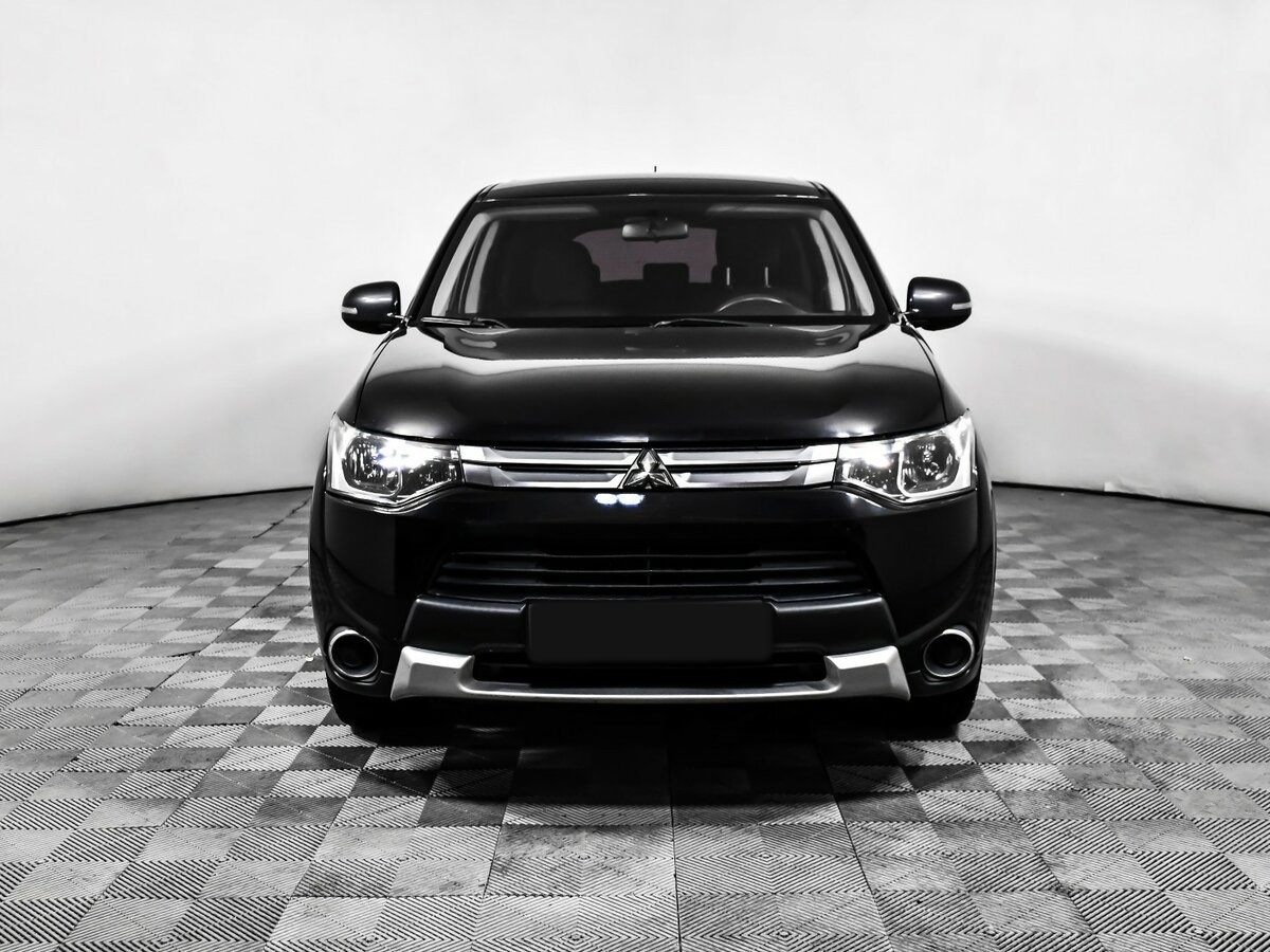 Mitsubishi Outlander 2014 года с пробегом. Фото: #1