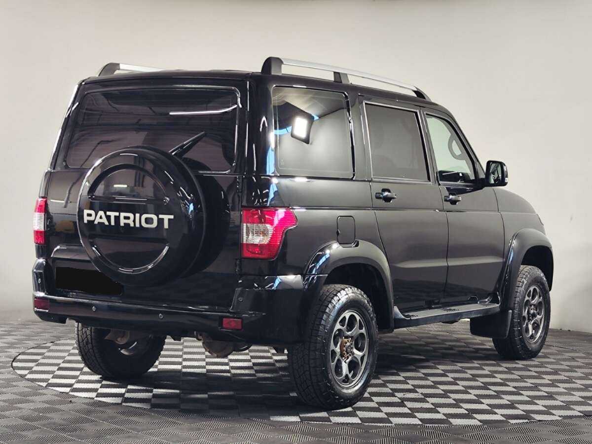 УАЗ Patriot 2021 года с пробегом. Фото: #2
