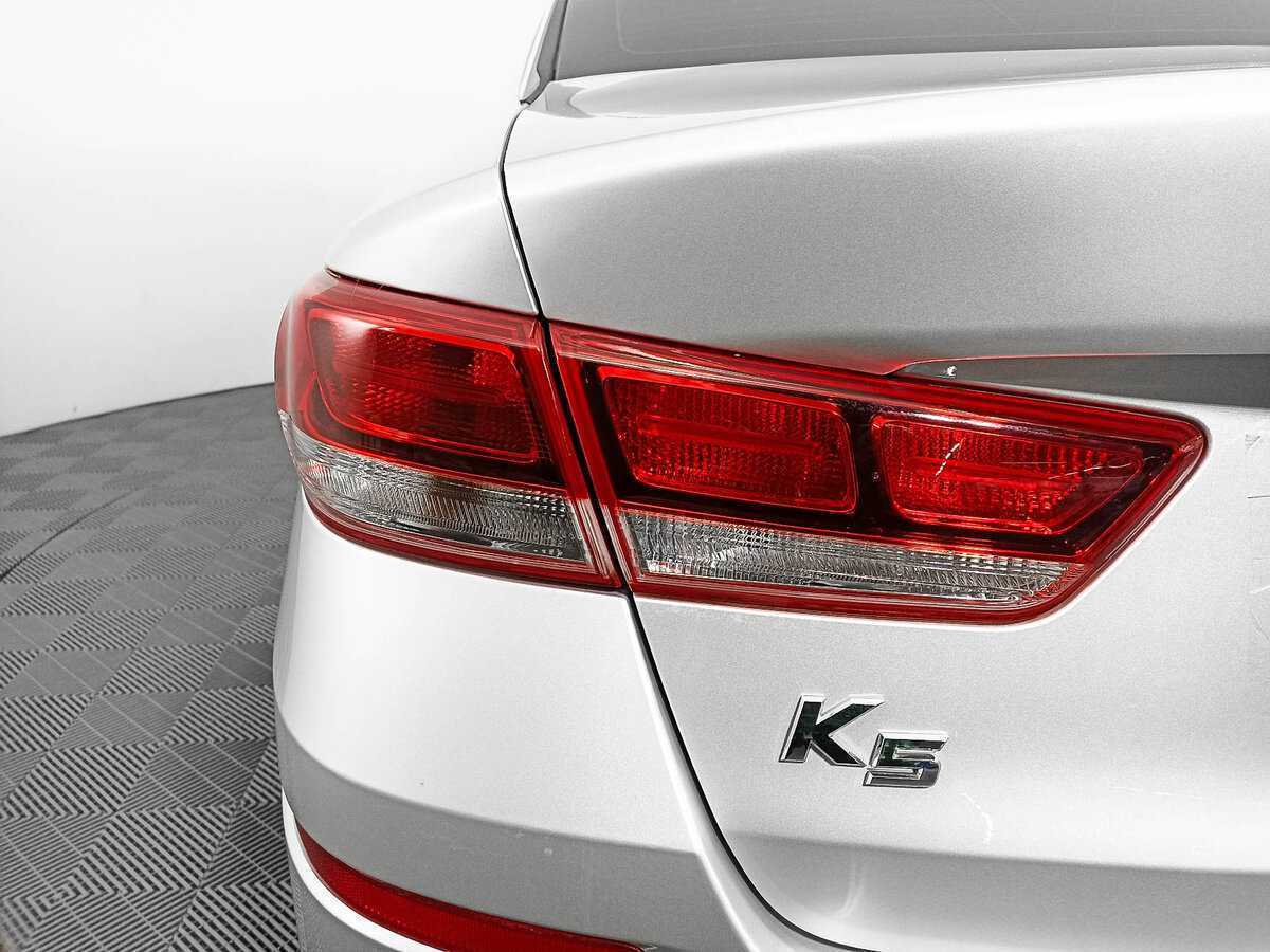 Kia K5 2019 года с пробегом. Фото: #6