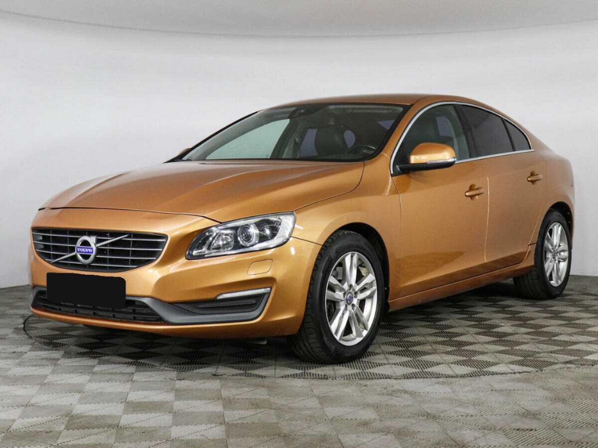 Volvo S60 2013 года с пробегом. Посмотреть фото