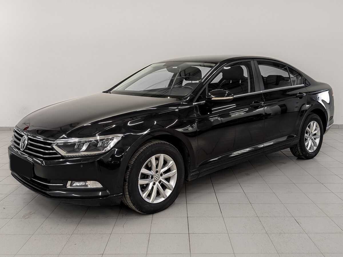 Volkswagen Passat 2016 года с пробегом. Фото: #0