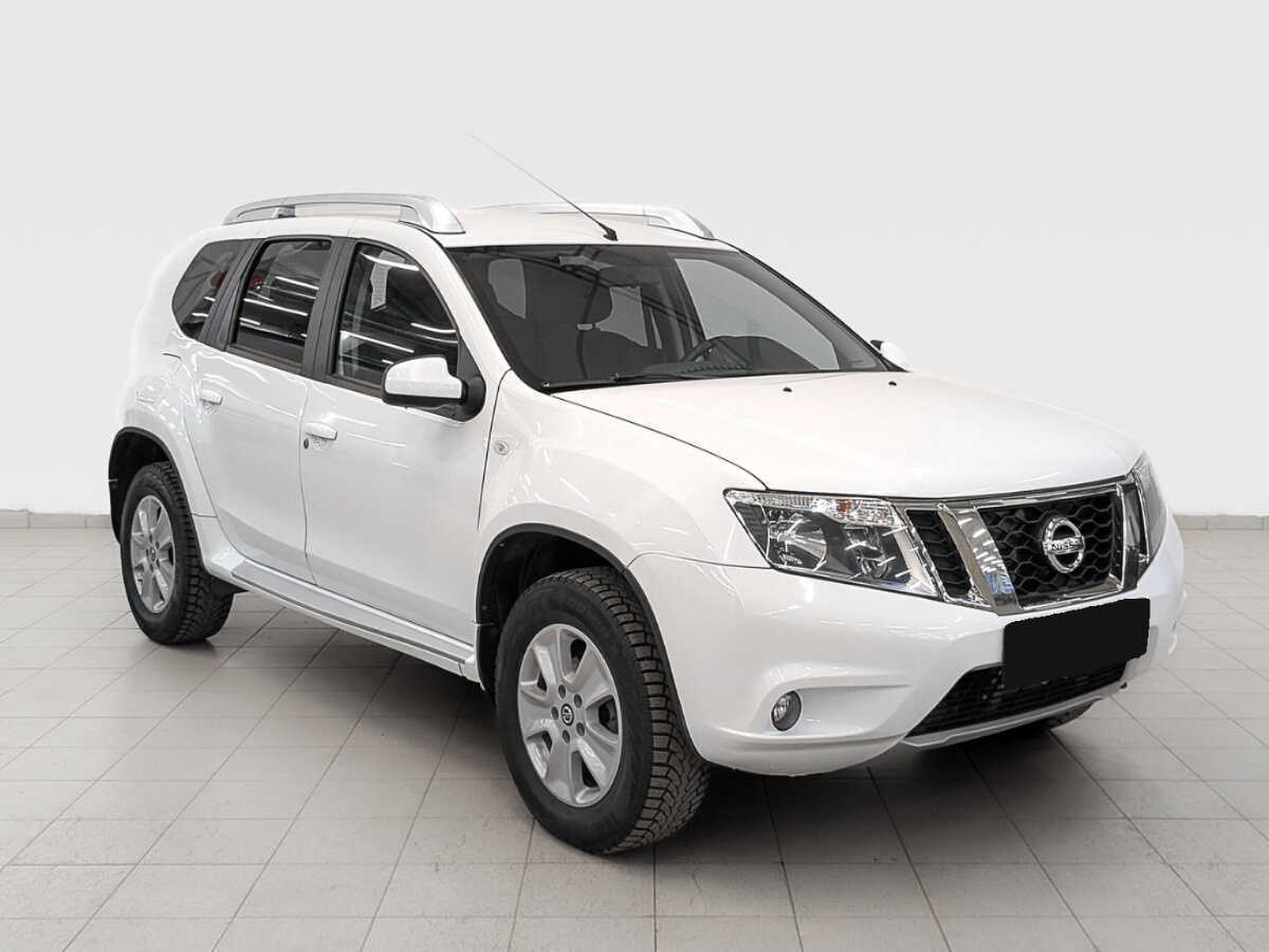 Nissan Terrano 2019 года с пробегом. Фото: #2