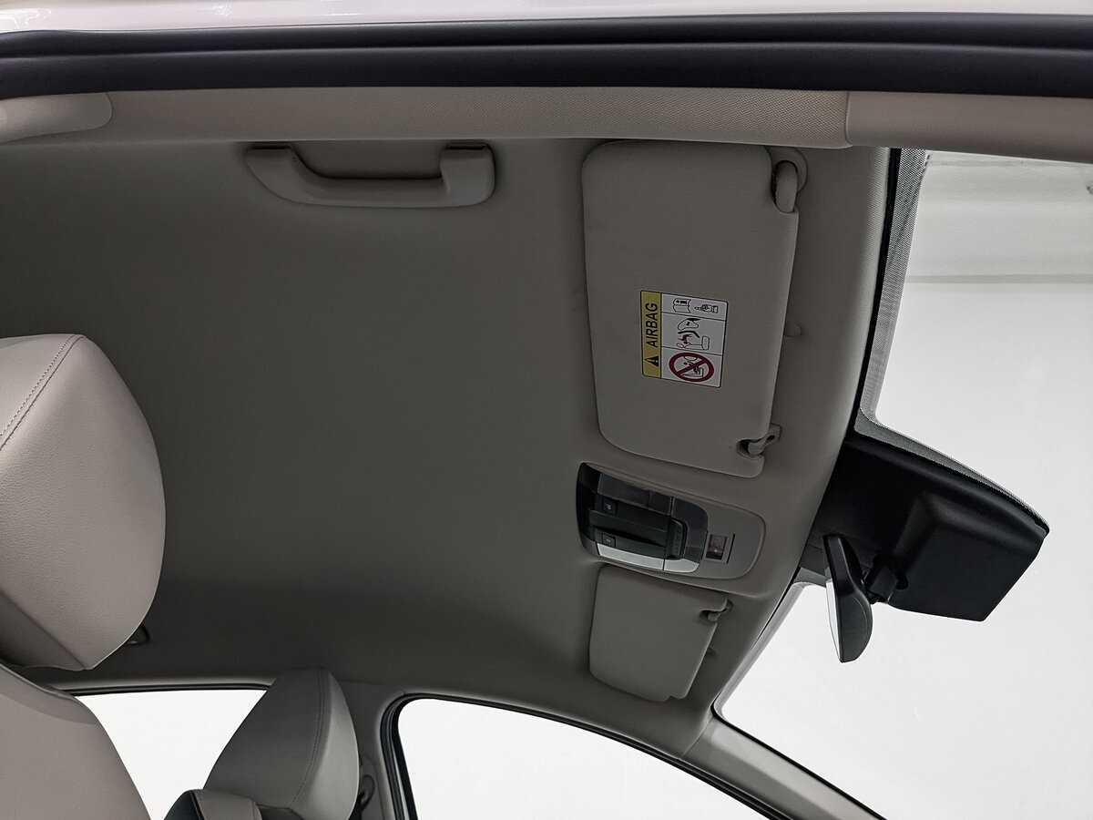 Kia K5 2022 года с пробегом. Фото: #21