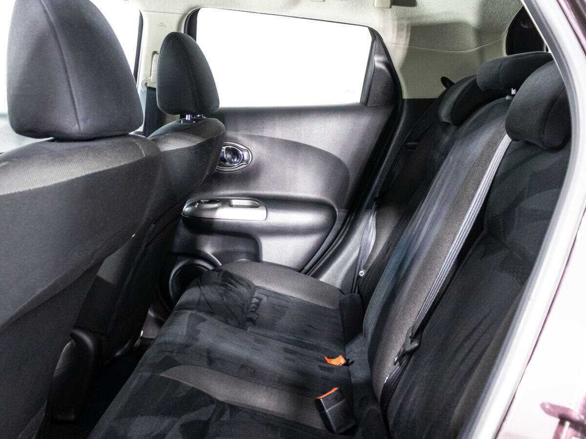 Nissan Juke 2013 года с пробегом. Фото: #9