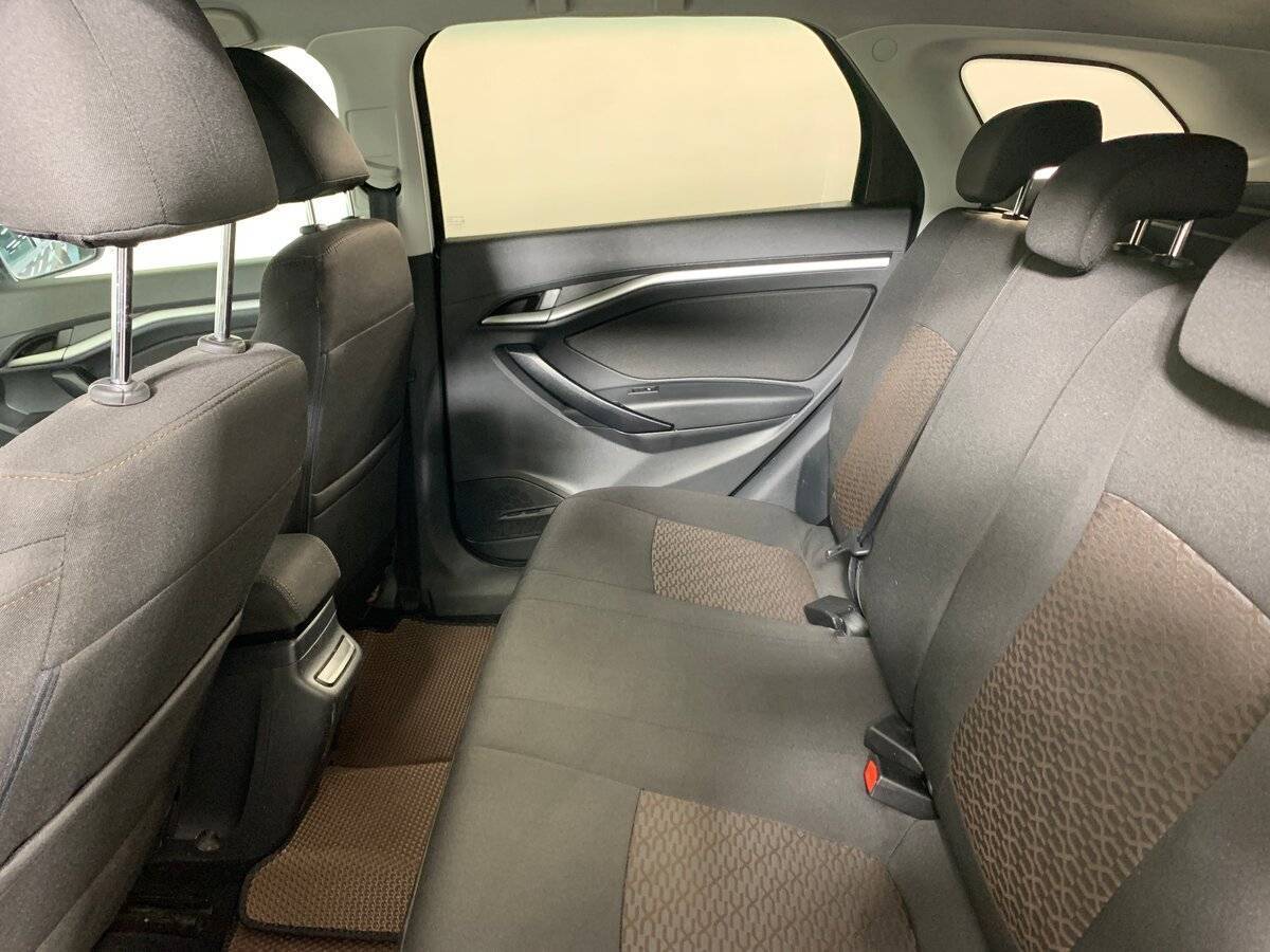 Lada (ВАЗ) Vesta 2018 года с пробегом. Фото: #17