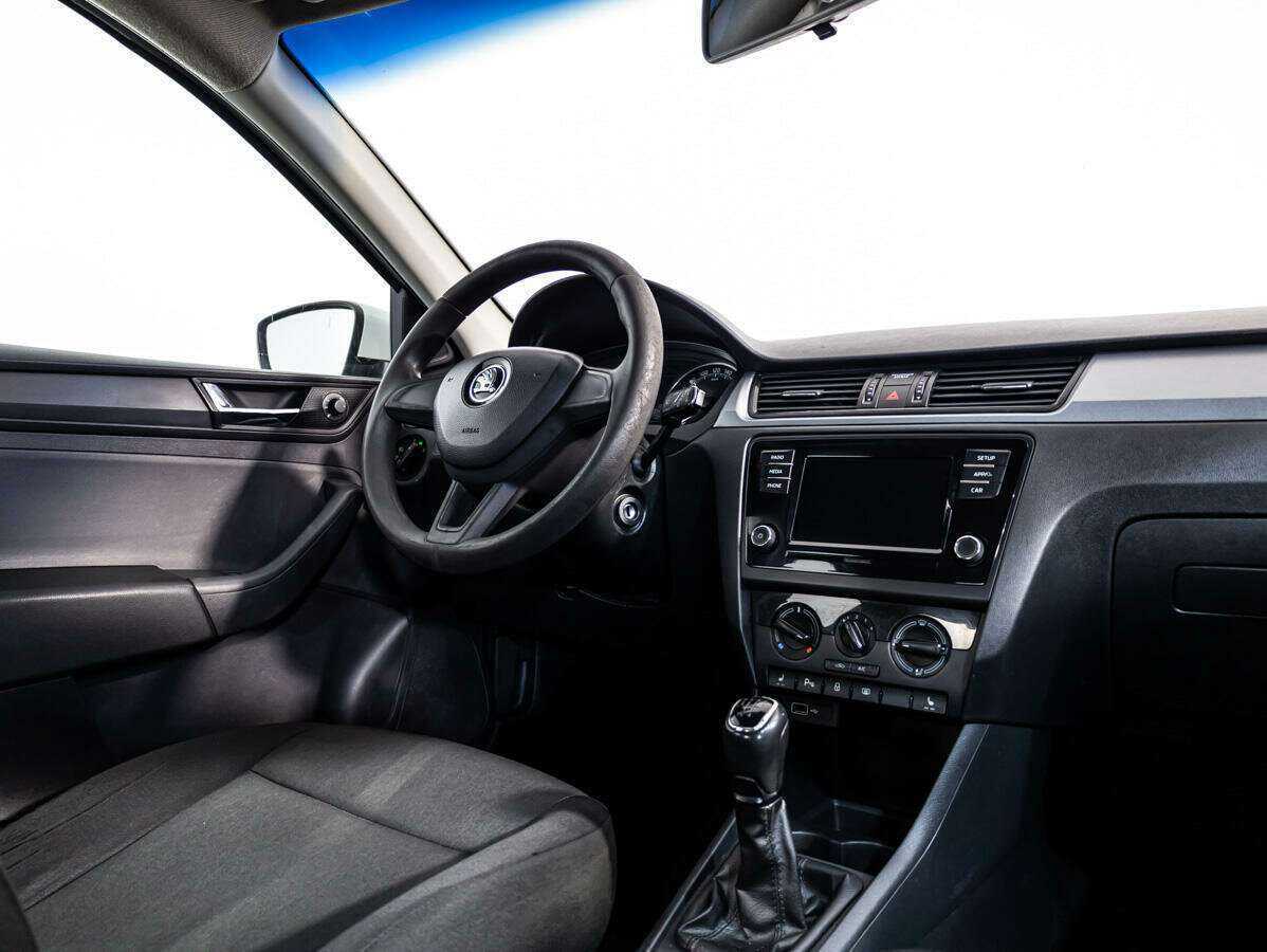 Skoda Rapid 2018 года с пробегом. Фото: #7