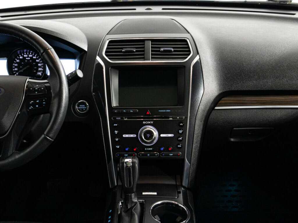Ford Explorer 2018 года с пробегом. Фото: #13