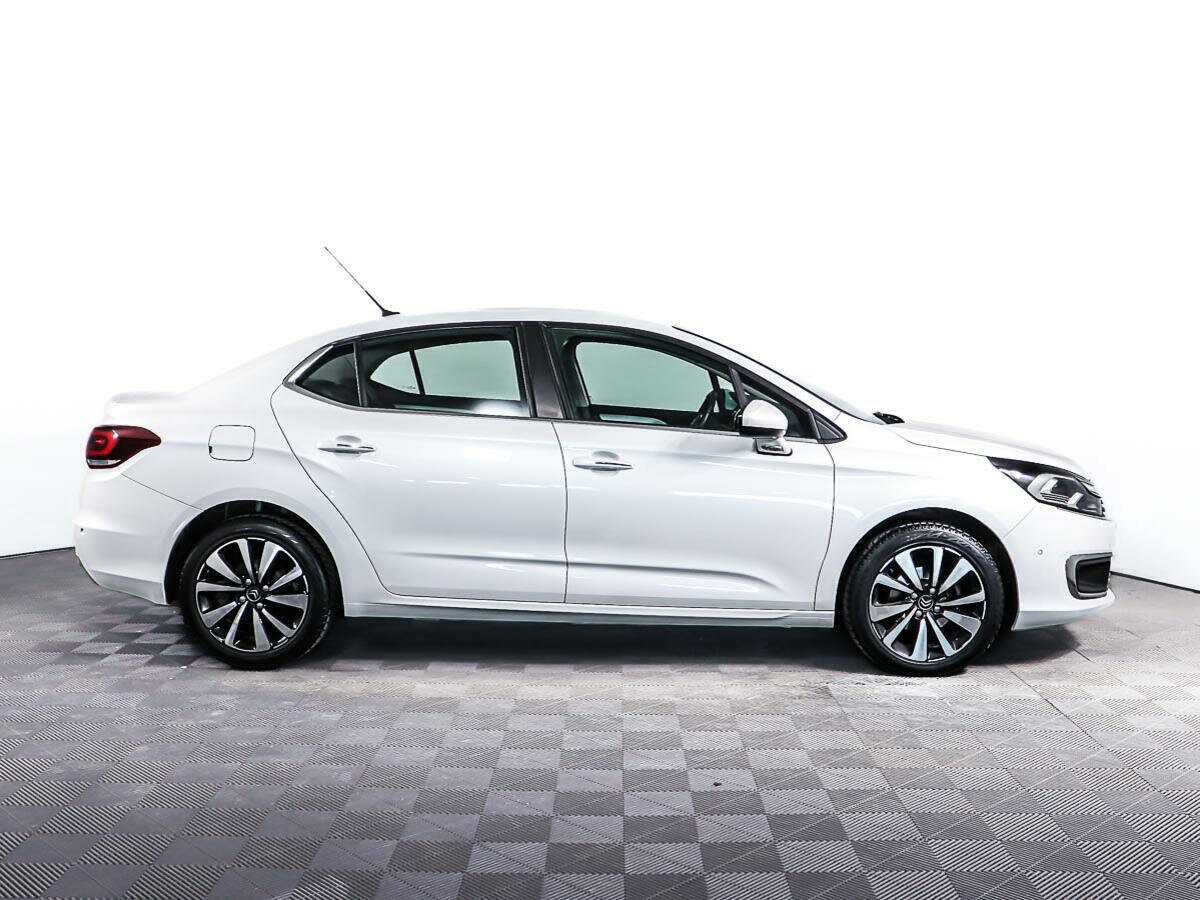 Citroen C4 2017 года с пробегом. Фото: #3