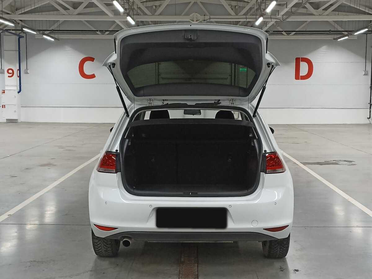 Volkswagen Golf 2013 года с пробегом. Фото: #9