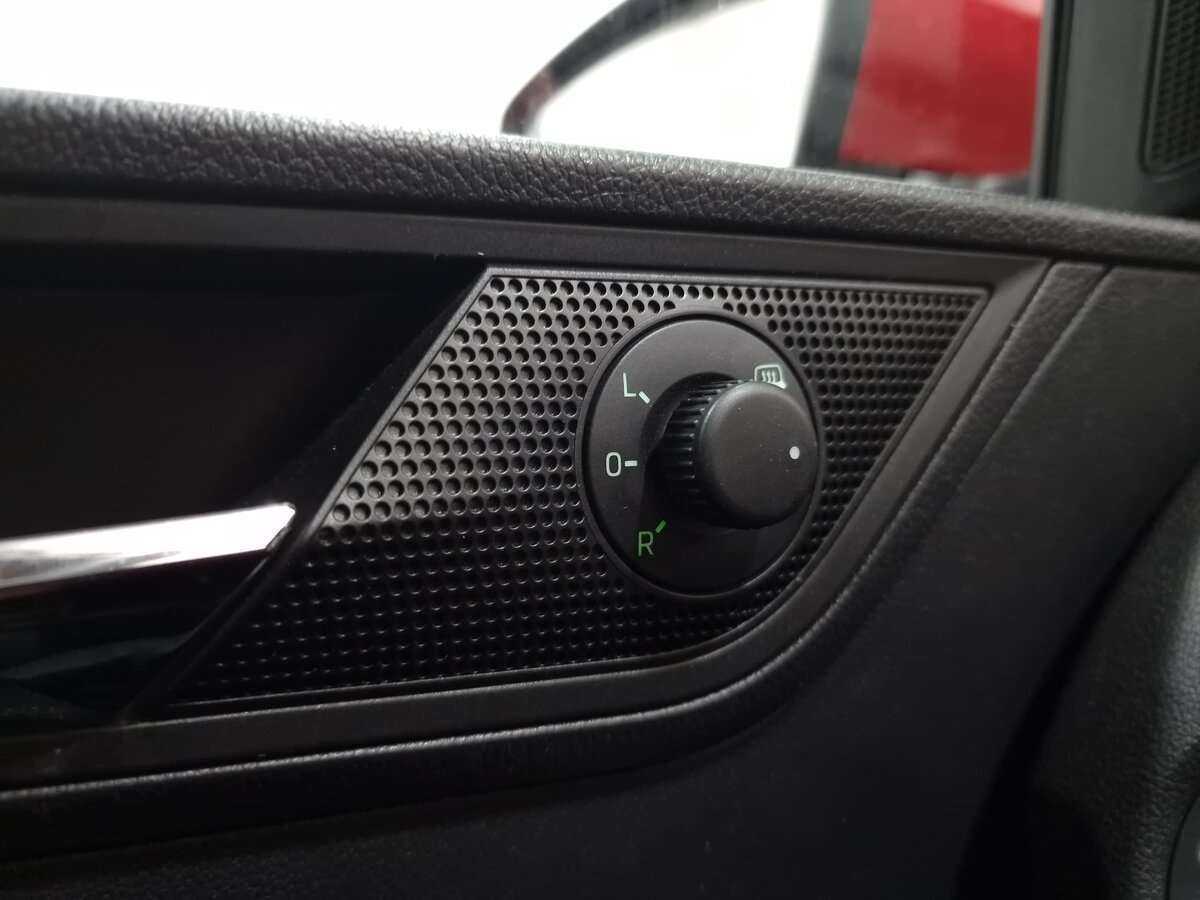 Skoda Rapid 2019 года с пробегом. Фото: #10