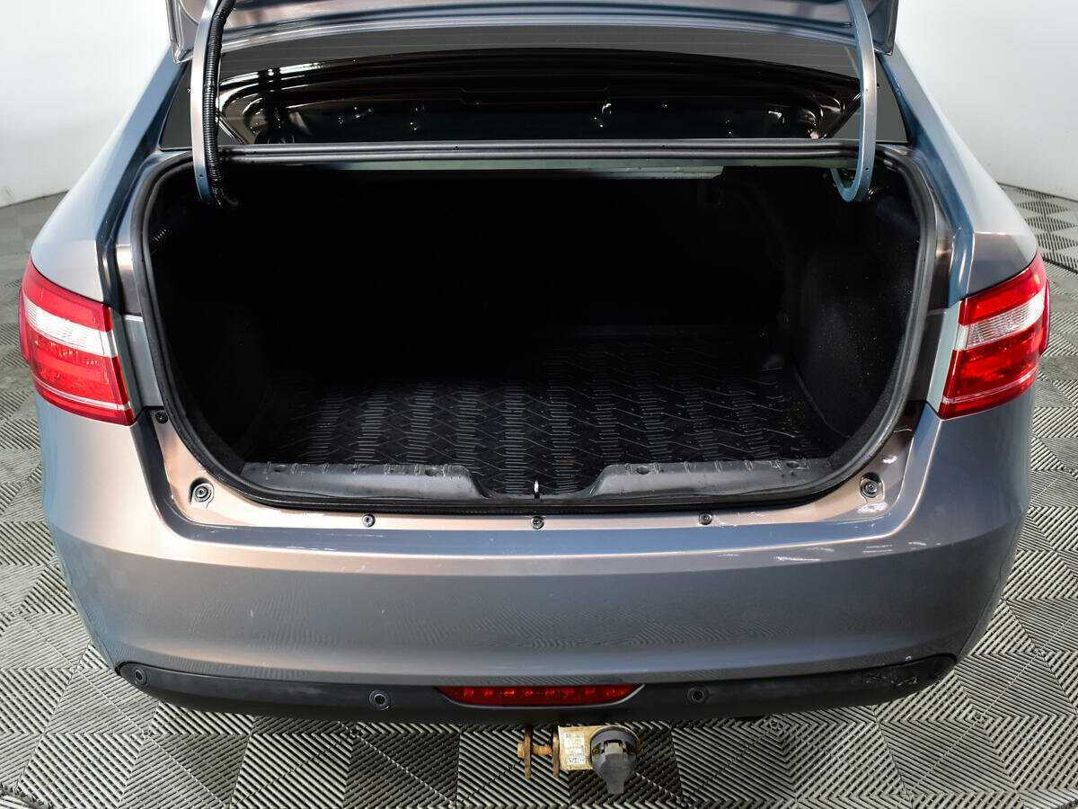 Lada (ВАЗ) Vesta 2019 года с пробегом. Фото: #14