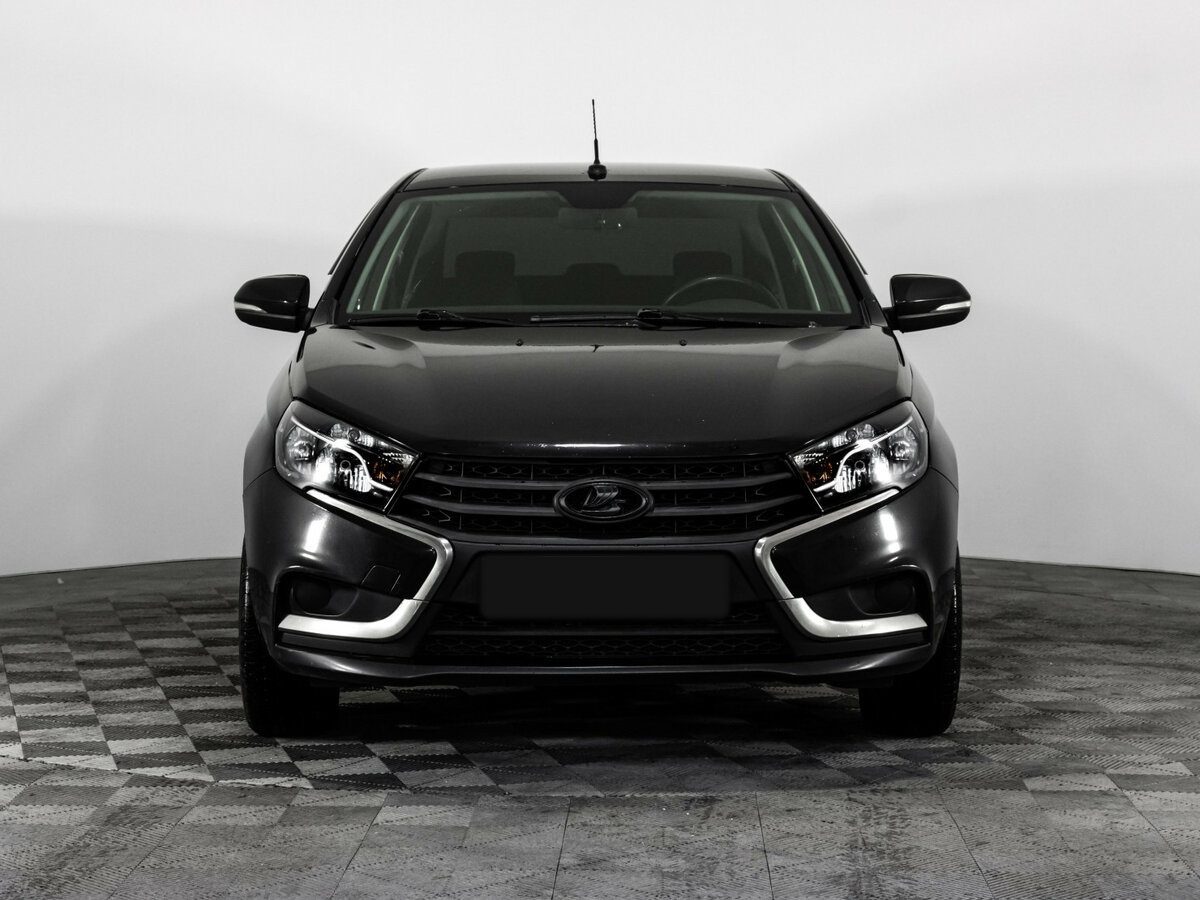 Lada (ВАЗ) Vesta 2017 года с пробегом. Фото: #1