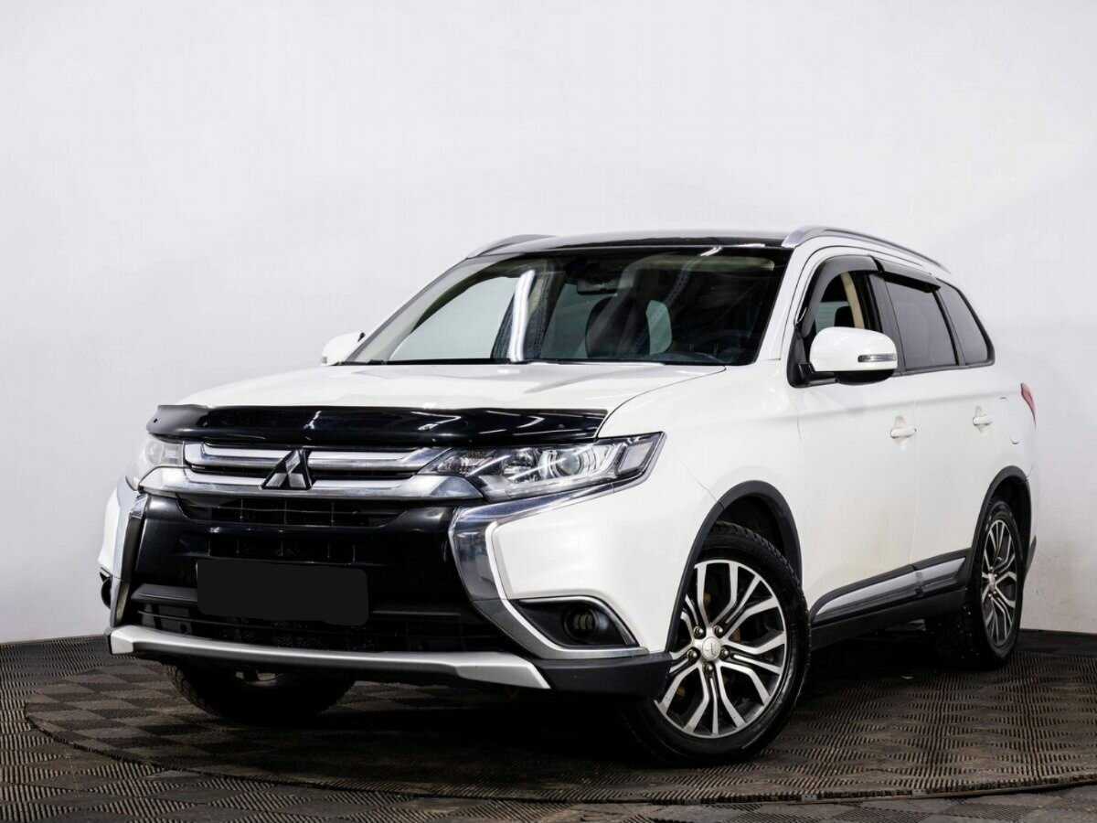 Mitsubishi Outlander 2015 года с пробегом. Фото: #0