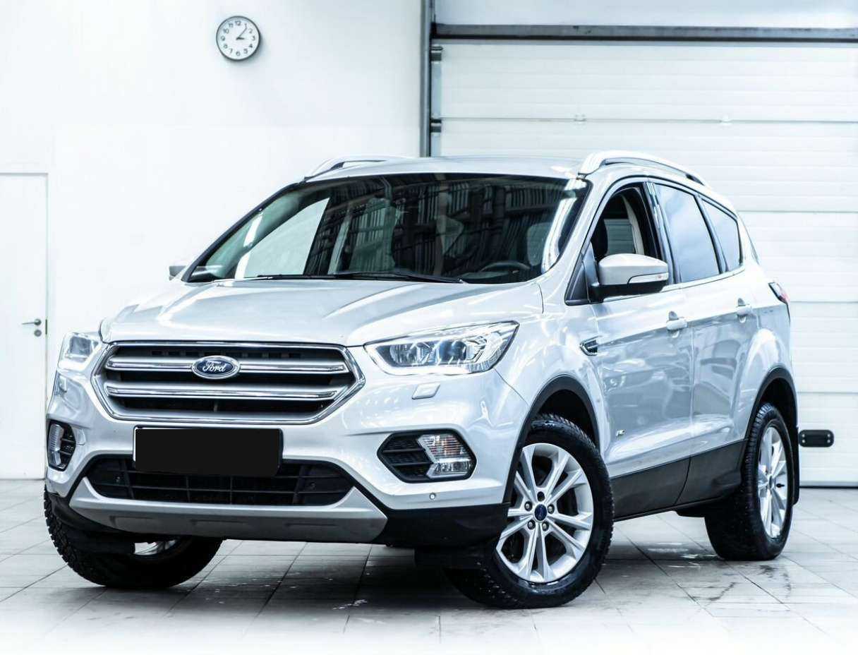 Ford Kuga 2017 года с пробегом. Посмотреть фото