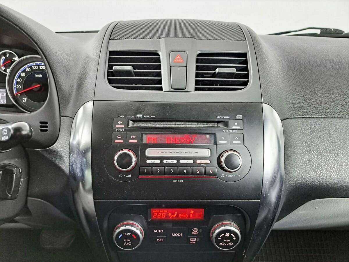 Suzuki SX4 2012 года с пробегом. Фото: #12