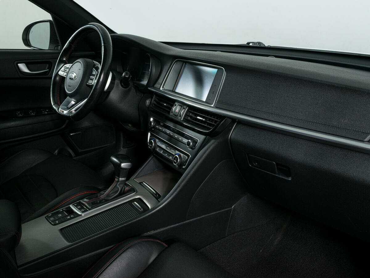 Kia Optima 2018 года с пробегом. Фото: #7
