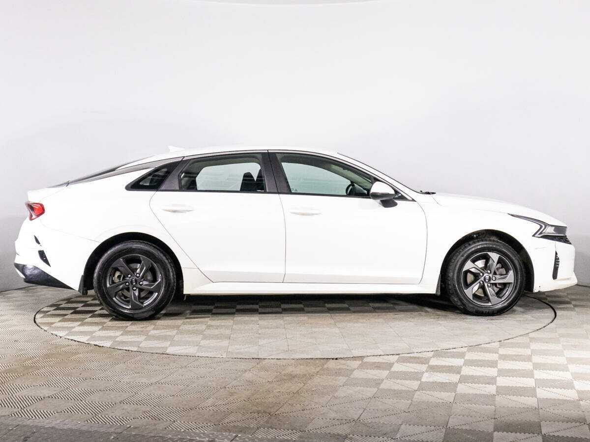 Kia K5 2020 года с пробегом. Фото: #3