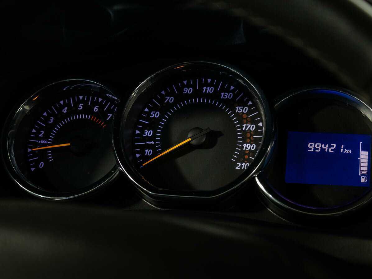 Renault Sandero 2017 года с пробегом. Фото: #10