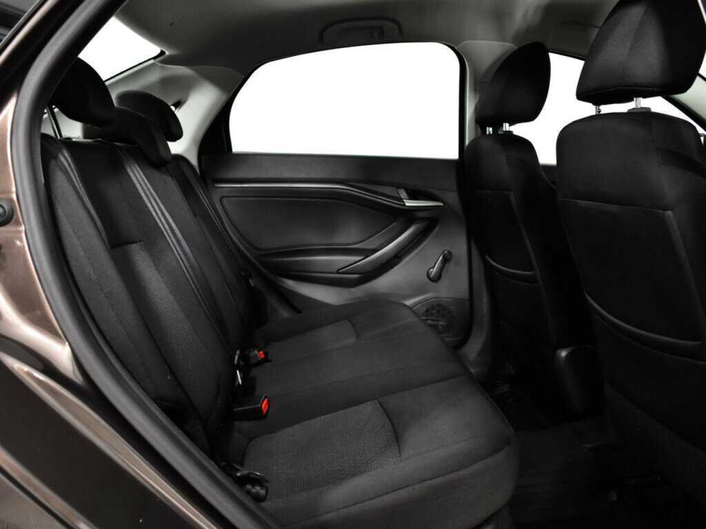 Lada (ВАЗ) Vesta 2016 года с пробегом. Фото: #9