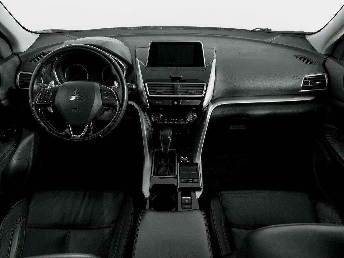 Mitsubishi Eclipse Cross 2019 года с пробегом. Фото: #11