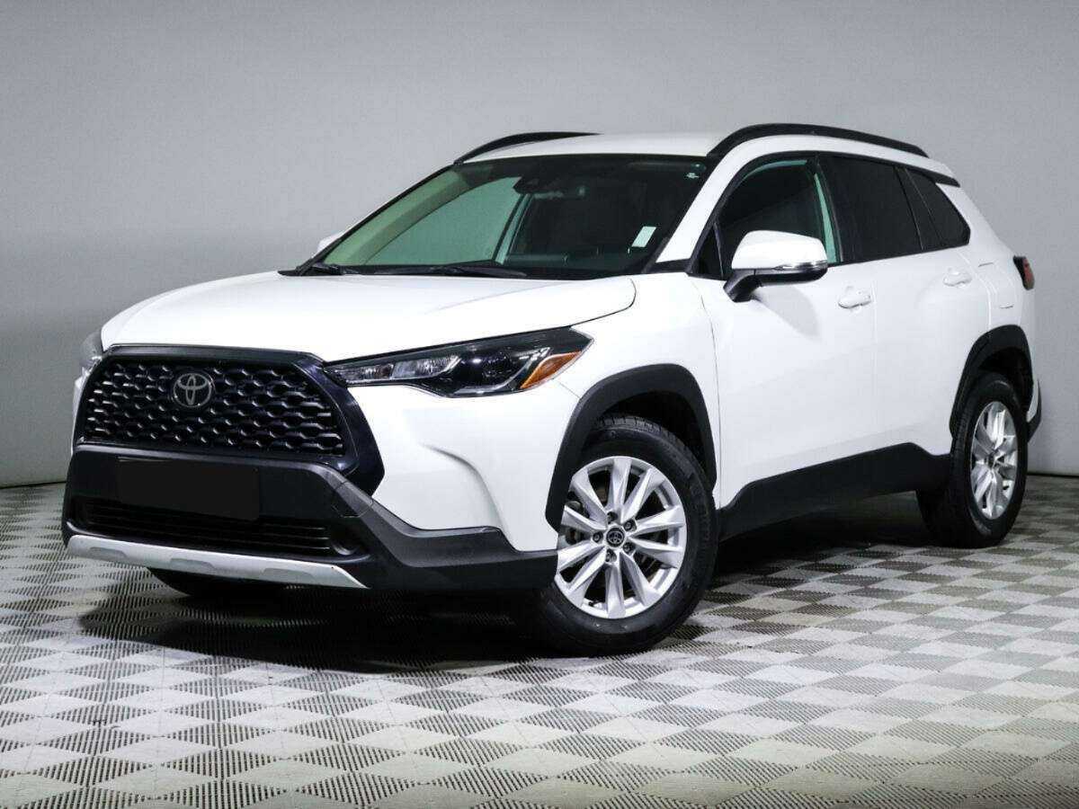 Toyota Corolla Cross 2022 года с пробегом. Посмотреть фото