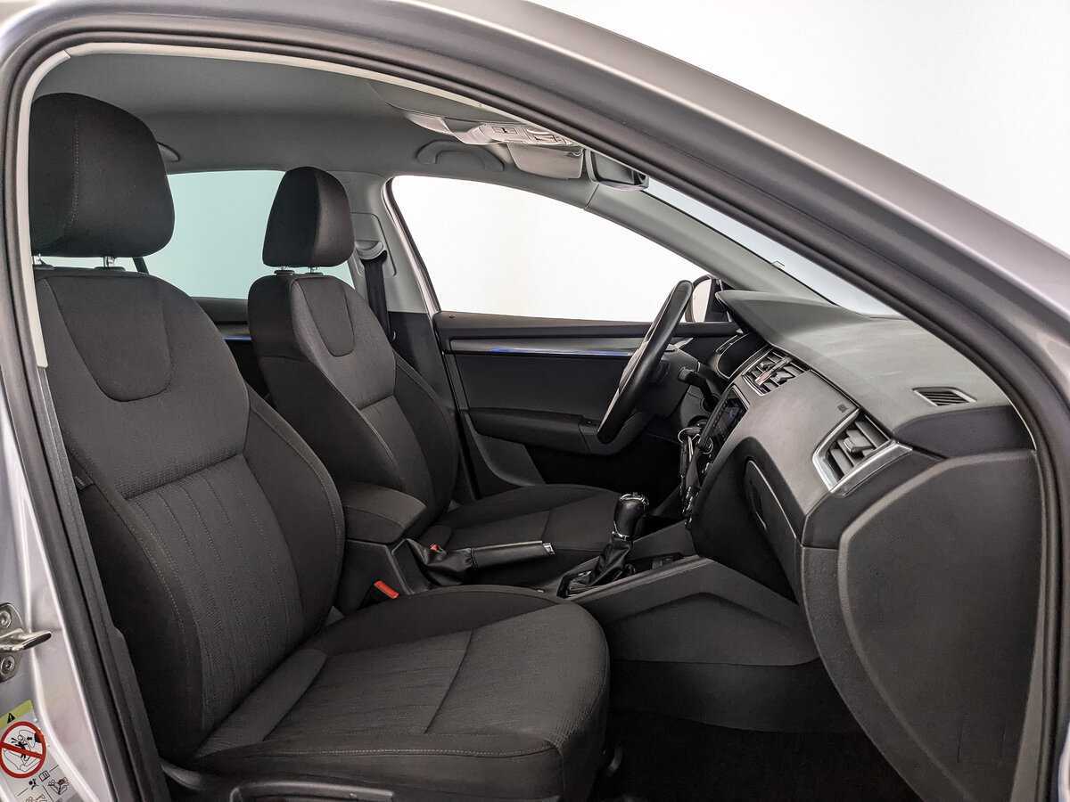 Skoda Octavia 2018 года с пробегом. Фото: #18