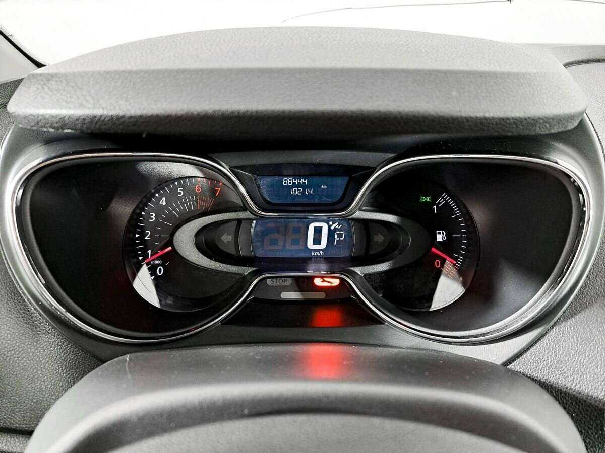 Renault Kaptur 2019 года с пробегом. Фото: #10