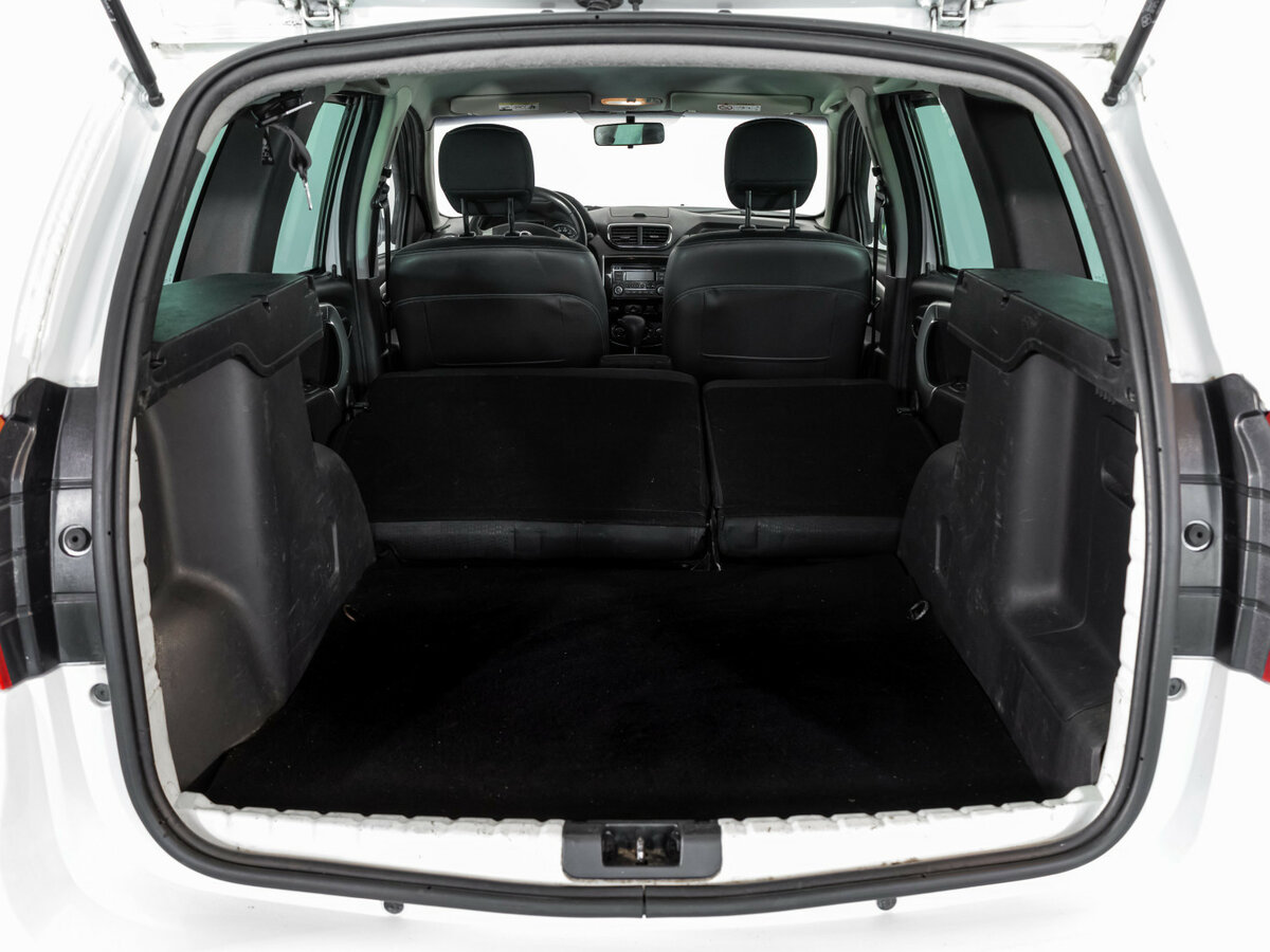 Nissan Terrano 2014 года с пробегом. Фото: #13