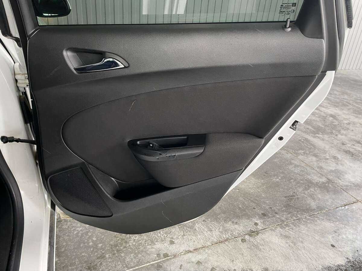 Opel Astra 2013 года с пробегом. Фото: #19