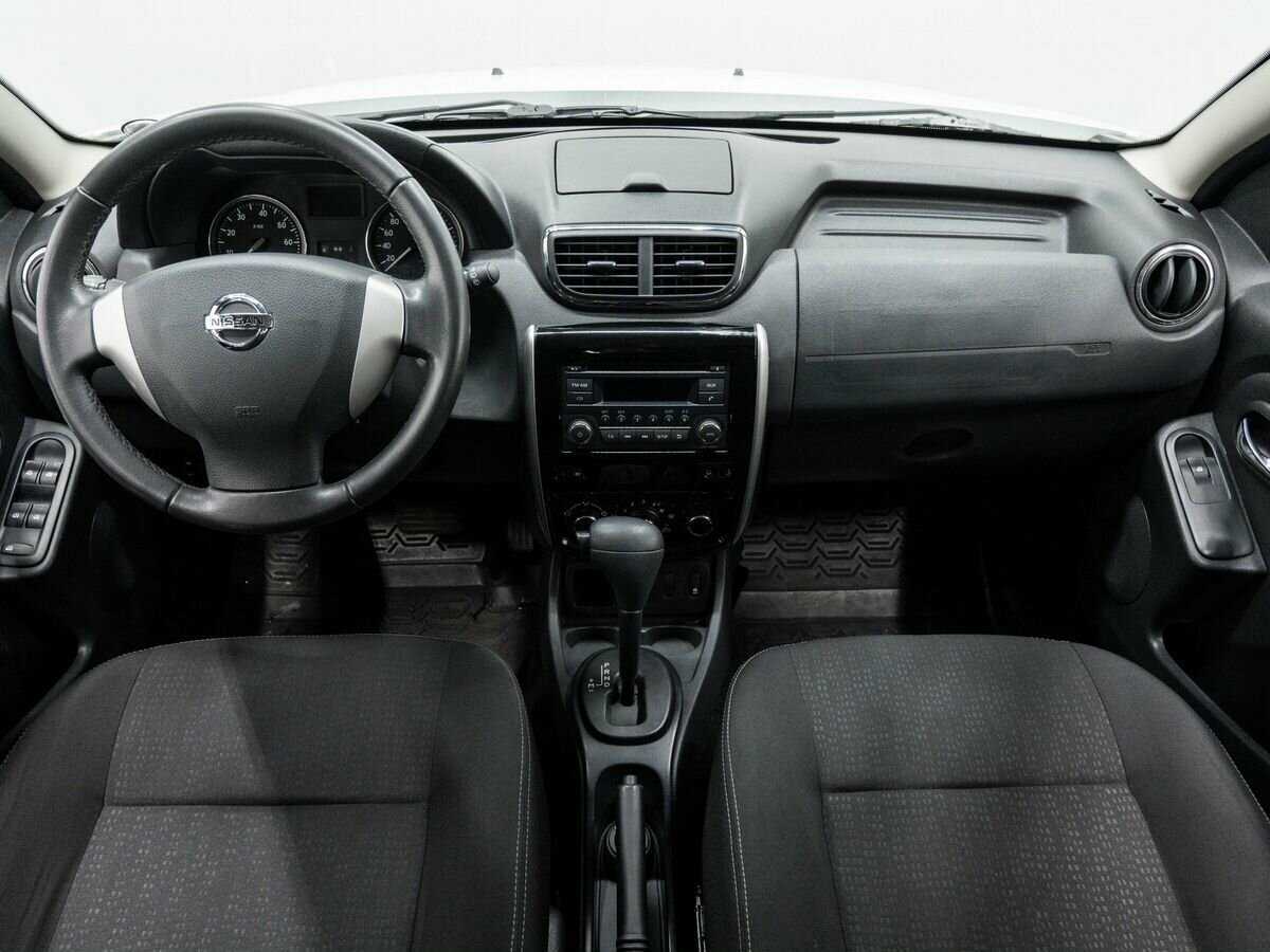 Nissan Terrano 2015 года с пробегом. Фото: #10